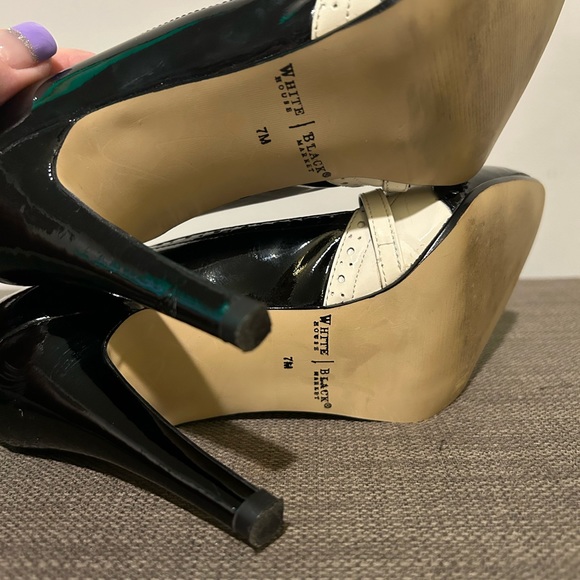 White House Black Market “Madrid” Heels - Picture 9 of 10